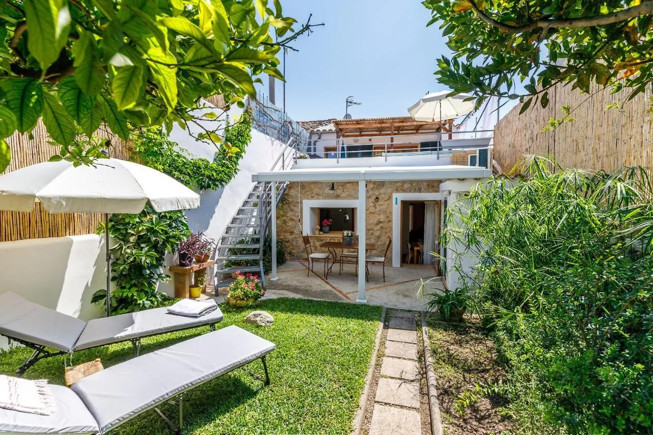 Can Mateu Campanet Villa