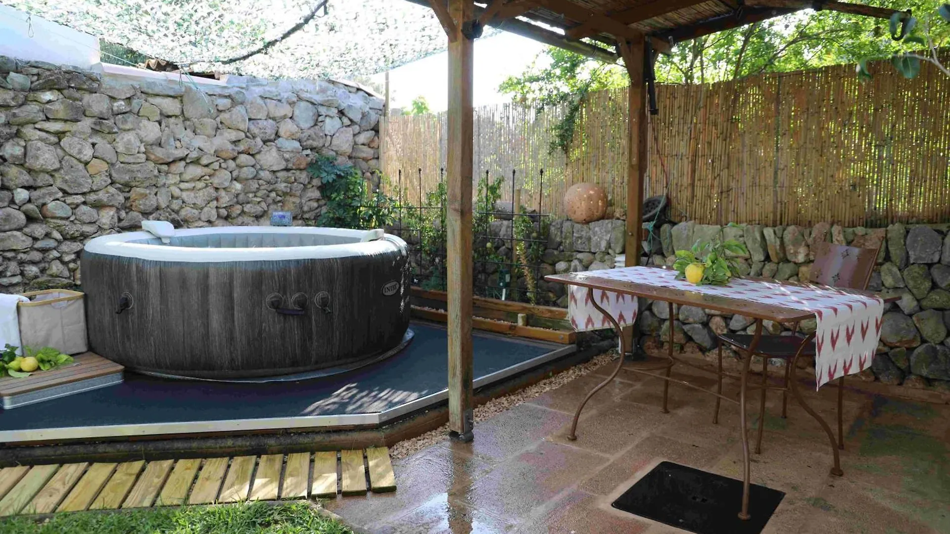 Can Mateu Campanet Villa